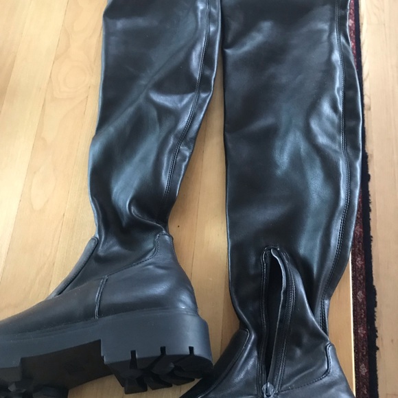 NWT Zara Tall Over the Knee Flat Stretch Faux Leather Boots - 9 - Picture 3 of 3